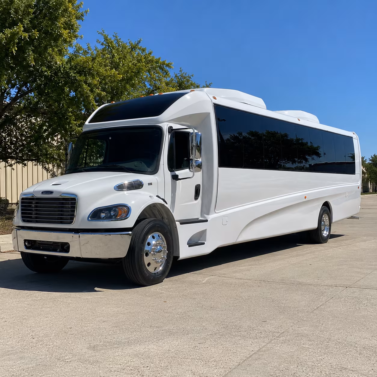 clifton 18 passenger minibus