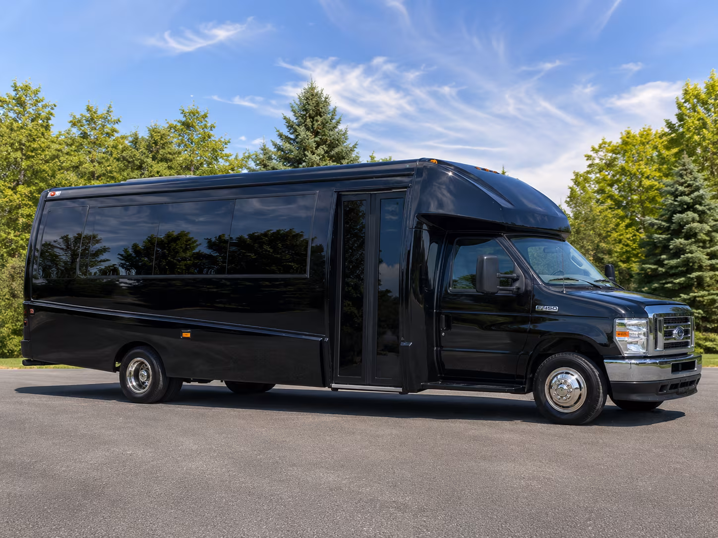 rent a minibus in clifton for pre prom dinners and after prom plans