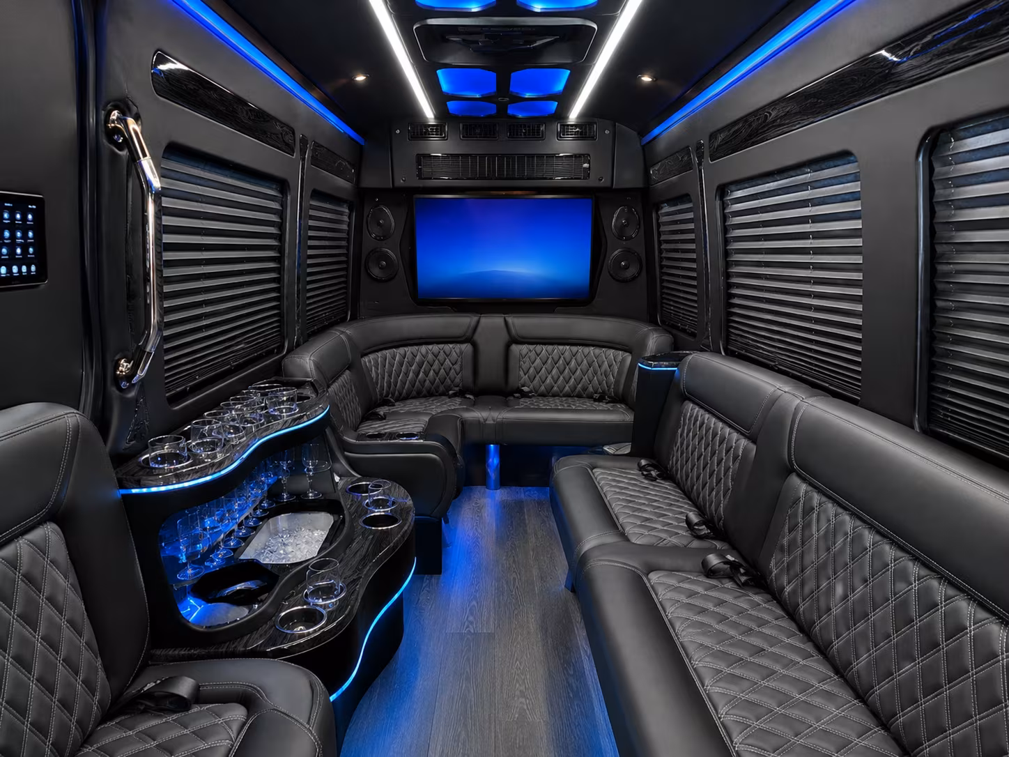 reserve transportation for your next airport transfer 3